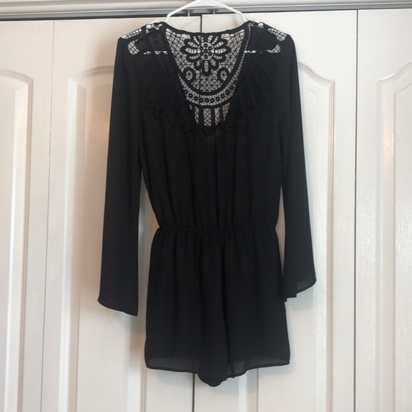 Black long sleeve romper, size S - Picture 2 of 2